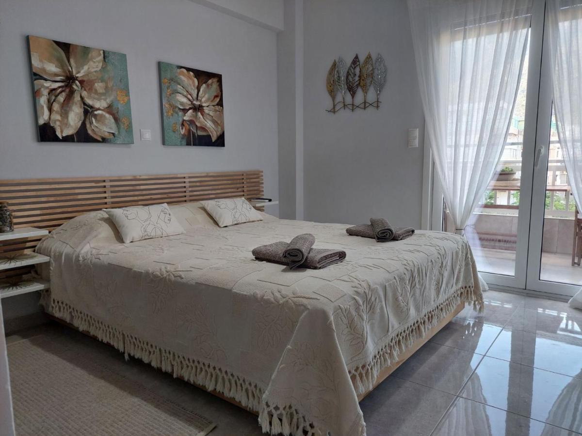 Zeppelin Apartment Loutraki  Exterior photo